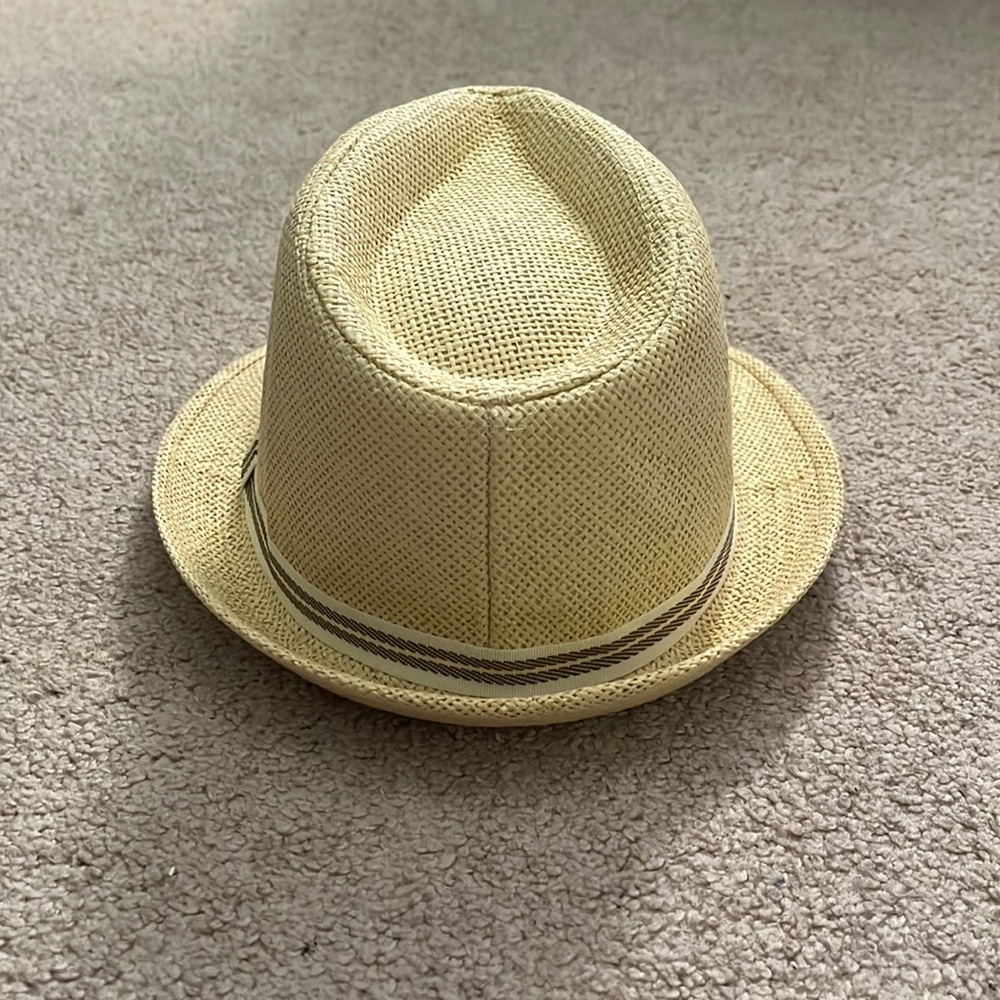 Straw Fedora - Picture 2 of 3